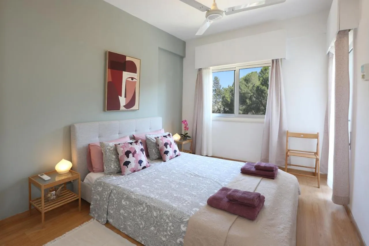 Cozy Holiday Apartment In Larnaca Near Foinikoudes